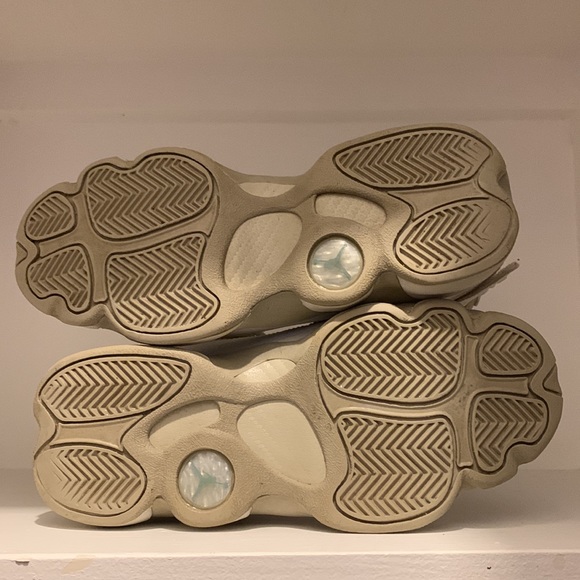 Air Joran 6 rings girls sneakers size 3.5 cream and white - Picture 6 of 6